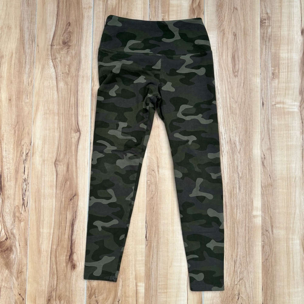 Suave Tummy Control Camo Leggings Size Petite Small